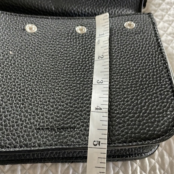 Crossbody Removable Cover with Studded & Quilted Covers. - Picture 7 of 9